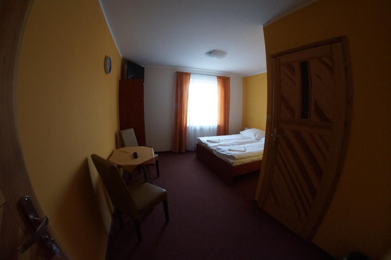 ホテルGorski Poranek Stronie Śląskie エクステリア 写真