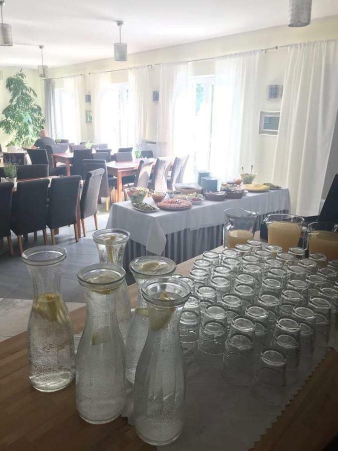 ホテルGorski Poranek Stronie Śląskie エクステリア 写真